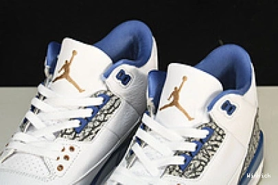 CT8532-148 3 Wizards Jordan 0821